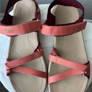 Not available Teva Women's Verra Strappy Hiking Sandals 1006263 Size 8,5